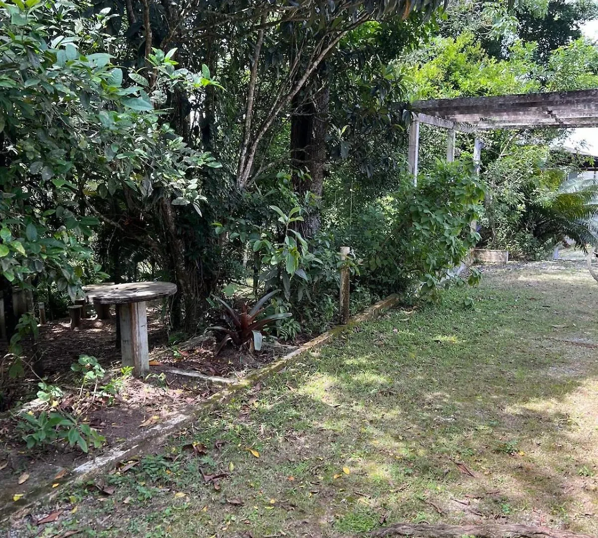 Villa Sitio Bem Localizado Com Piscina E Sinuca Balneário Camboriú Ferienhaus