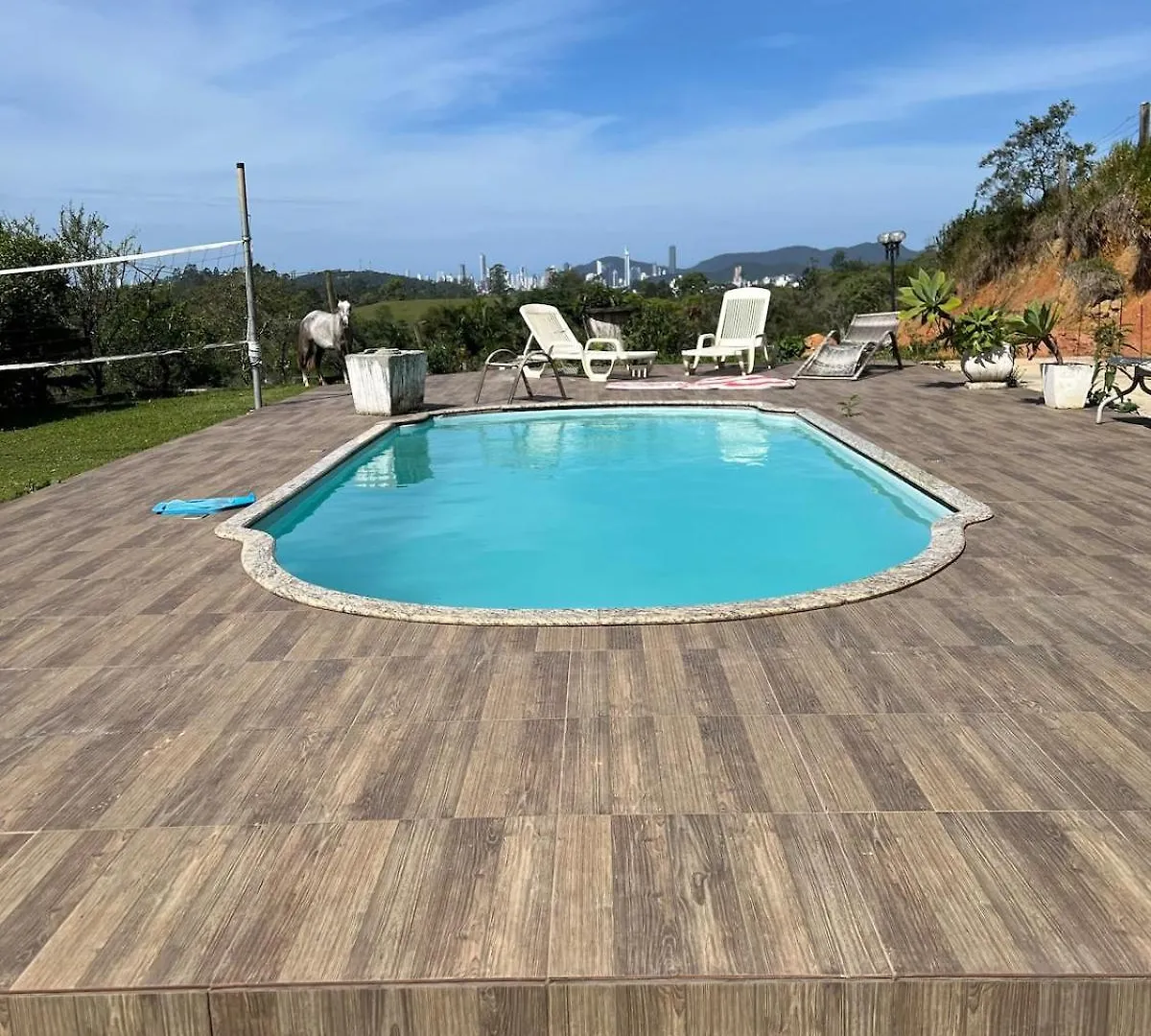 Villa Sitio Bem Localizado Com Piscina E Sinuca Balneário Camboriú Ferienhaus